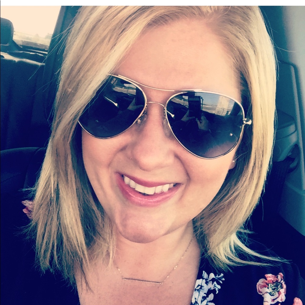 Meet your Posher, Kellie